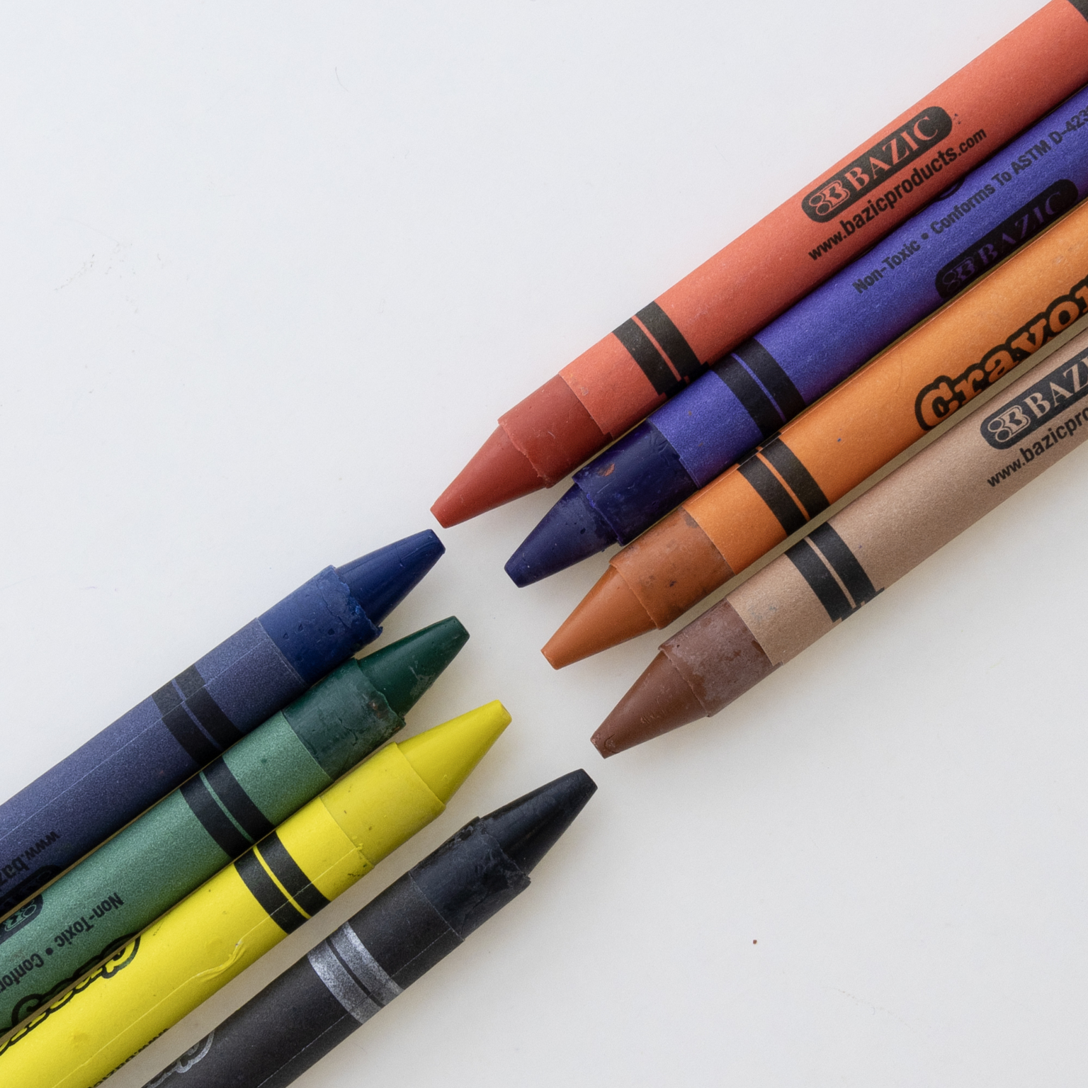 Wholesale Crayon Packs of 16 Colors - DollarDays