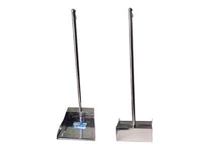 Metal Dustpans, Silver