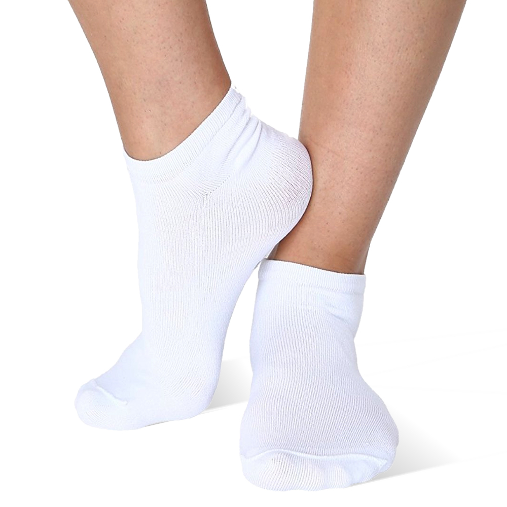 Milky ankle socks