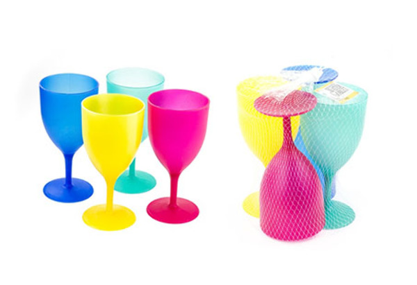 plastic water goblets